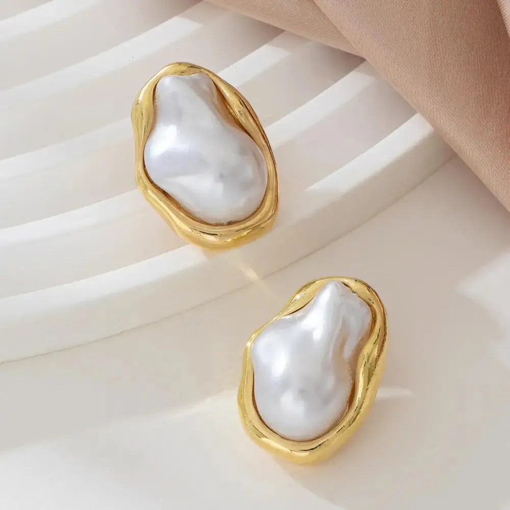 ORECCHINI CON PERLE