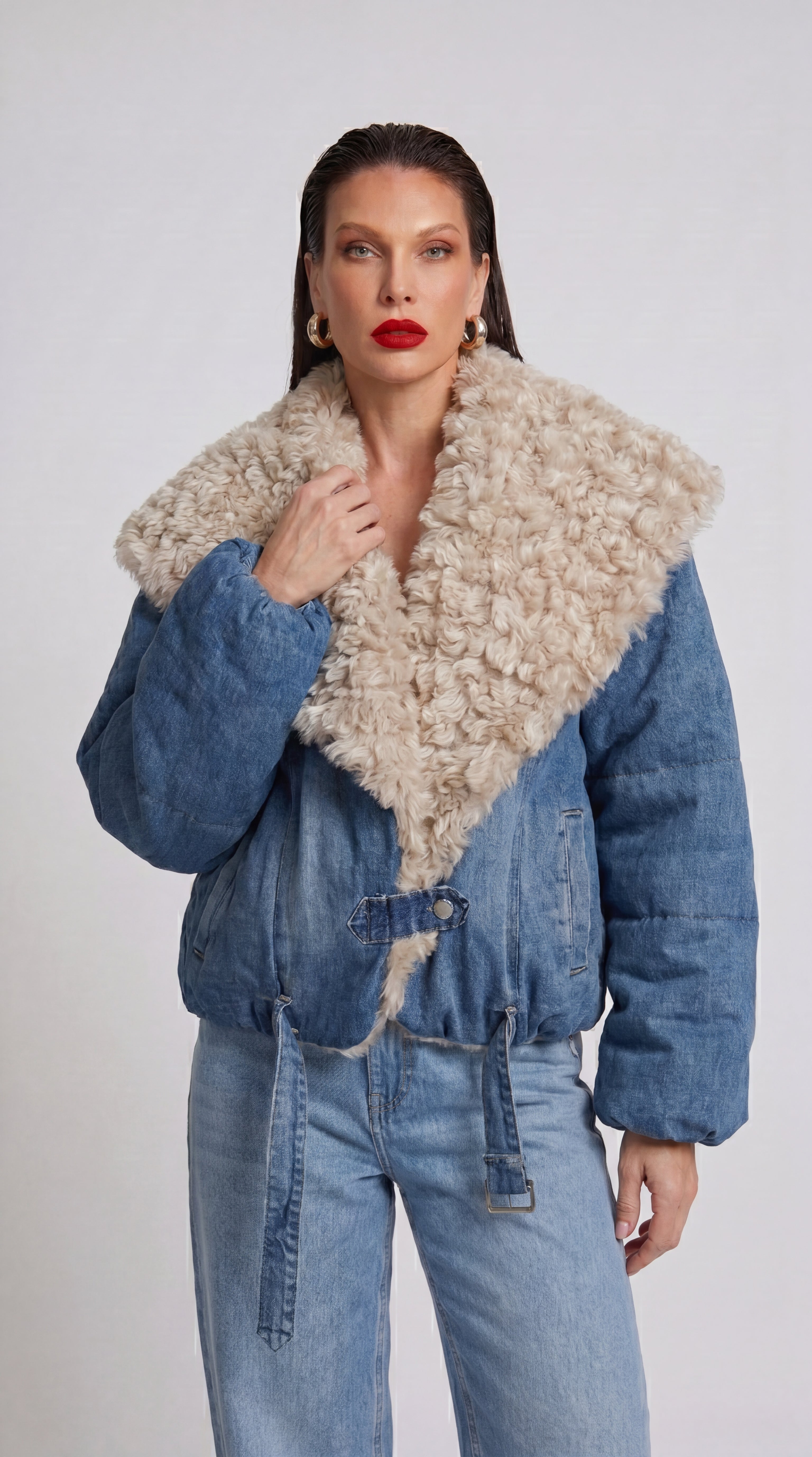 Giacca in denim Sofia oversize con collo XL in eco montone