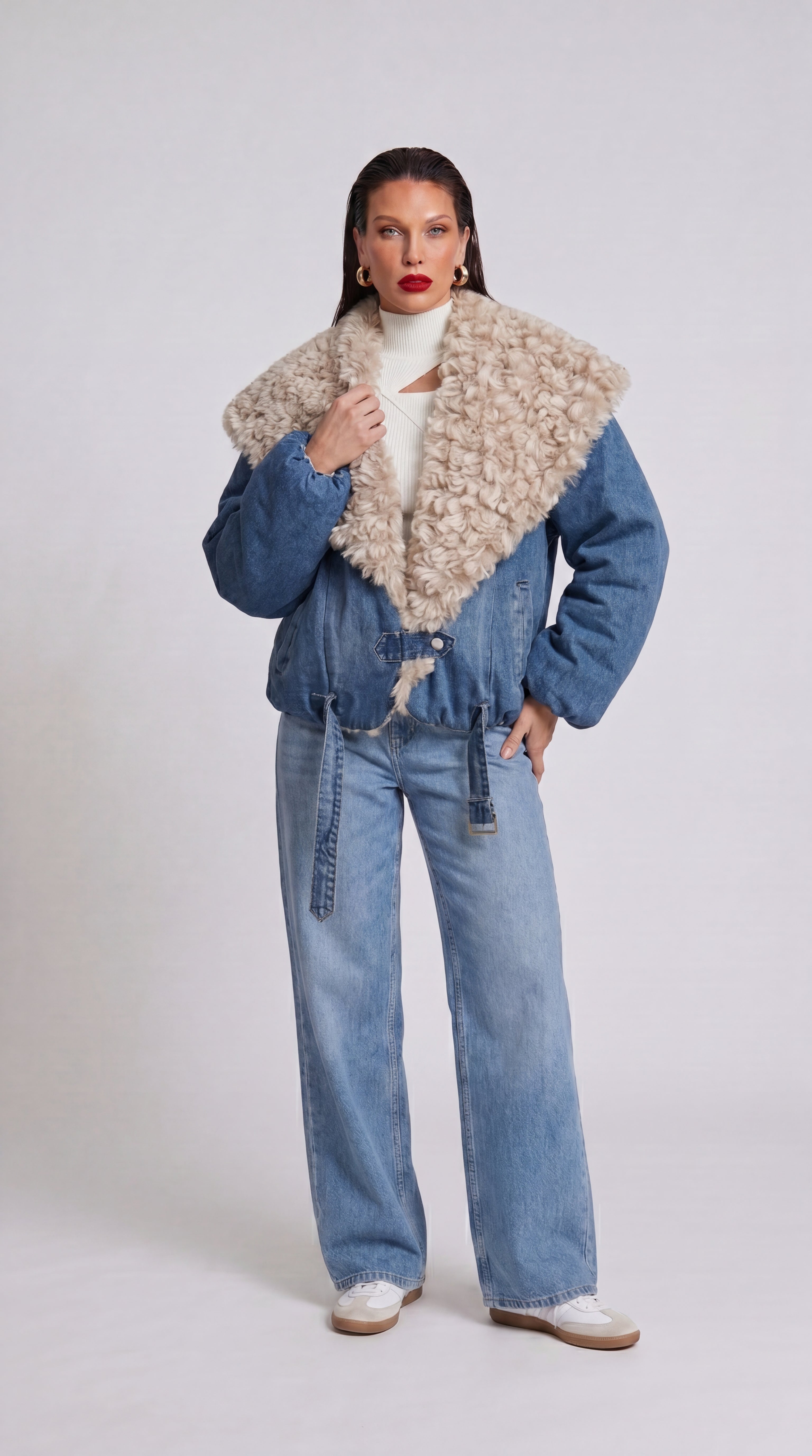 Giacca in denim Sofia oversize con collo XL in eco montone